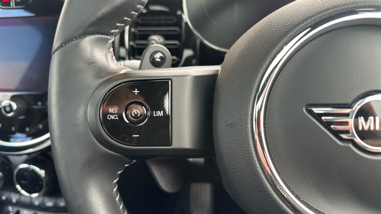 MINI Hatchback 2.0 Cooper S Sport 3dr Auto Petrol Hatchback